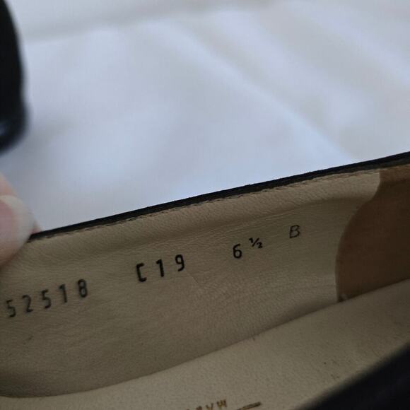 Salvatore Ferragamo Black Velvet Gancini Logo Ballet Flats Loafers Shoes 6.5 B - Picture 9 of 9